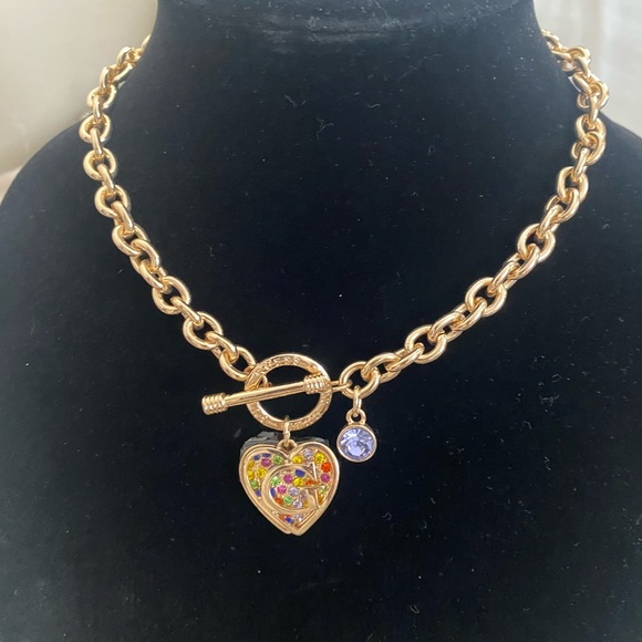 Guess Necklaces - Picture 3 of 4